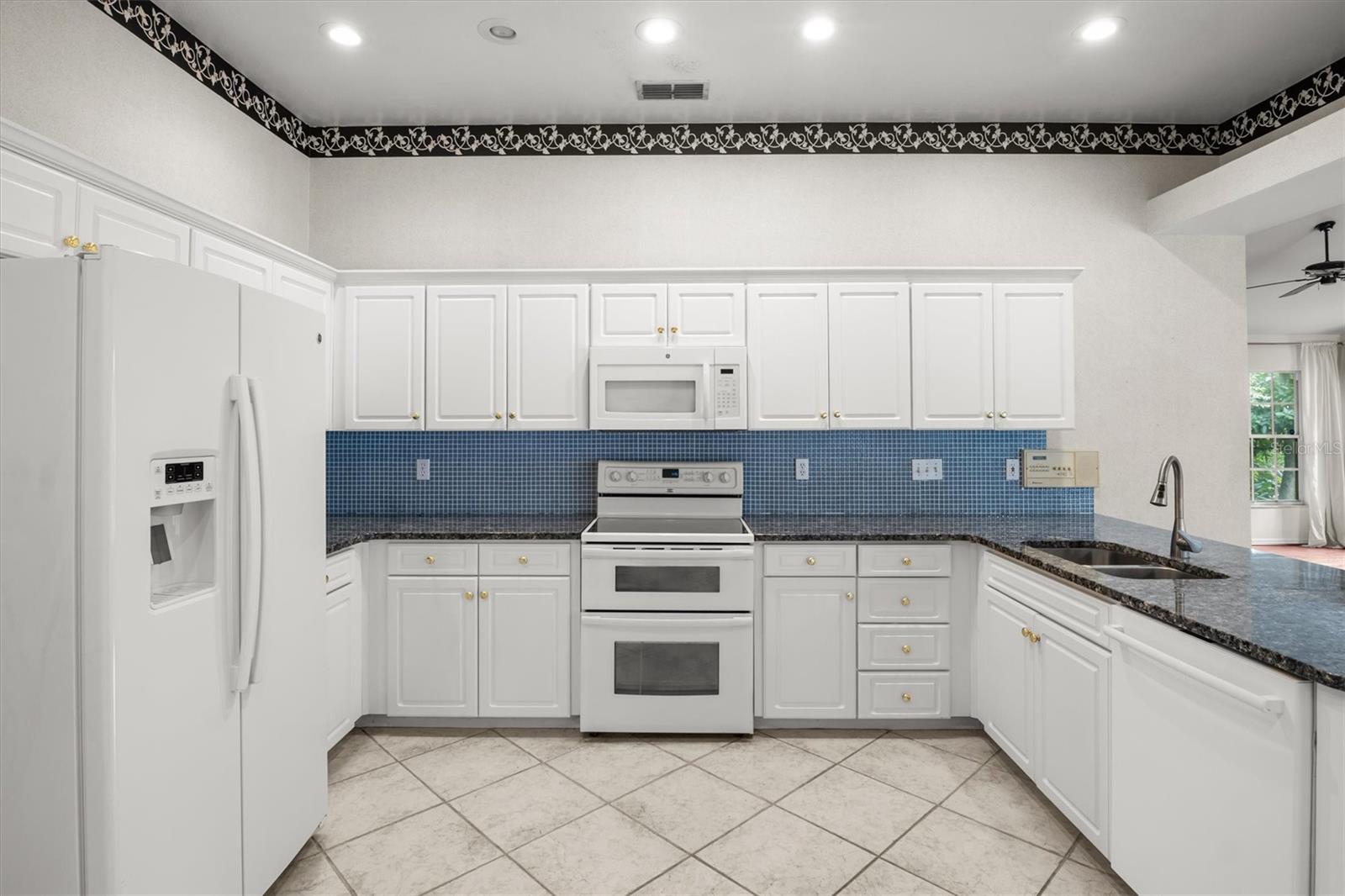 Image 16 of 44 For 5304 Plantation Vista Way