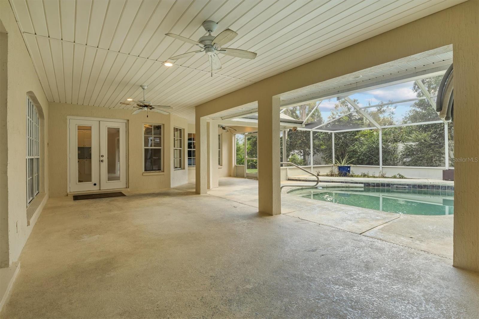 Image 32 of 44 For 5304 Plantation Vista Way