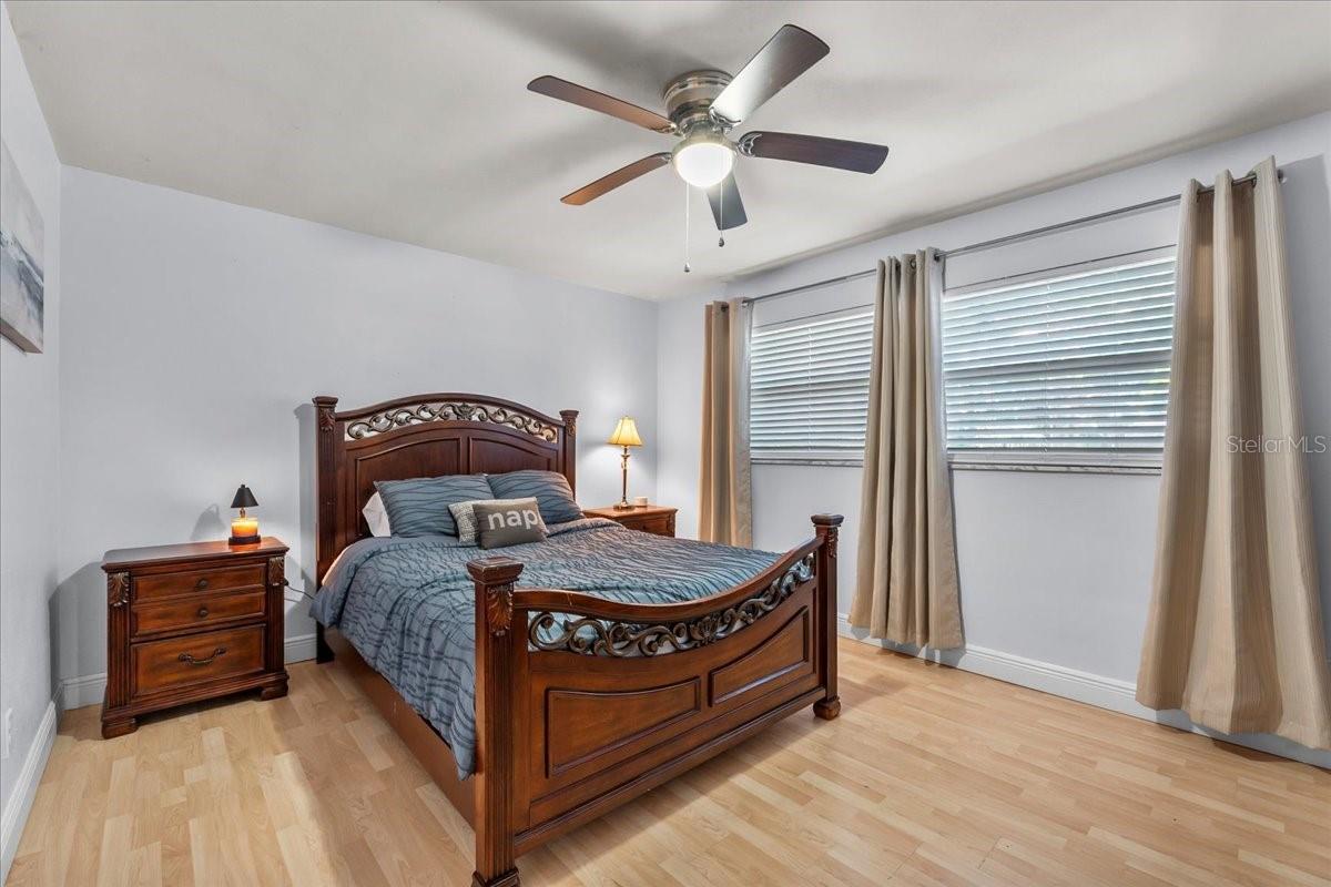 Image 20 of 43 For 522 Gershwin Drive
