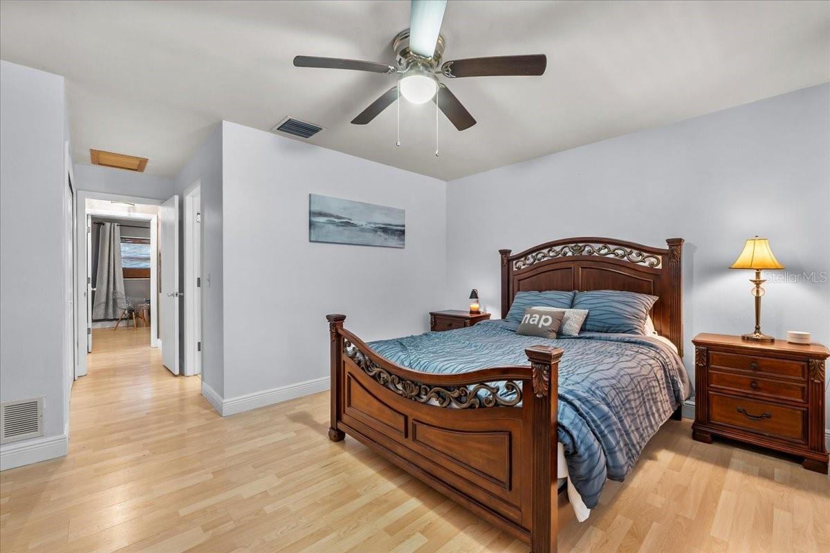 Image 21 of 43 For 522 Gershwin Drive