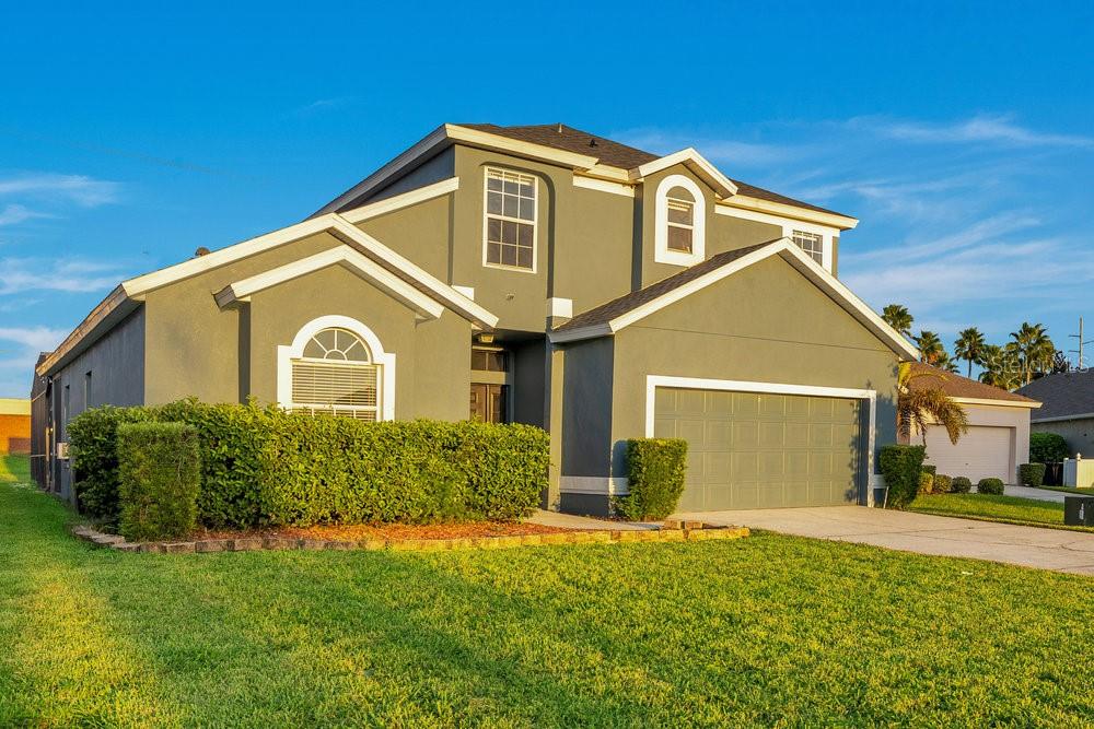 Image 2 of 40 For 321 Corvina Drive