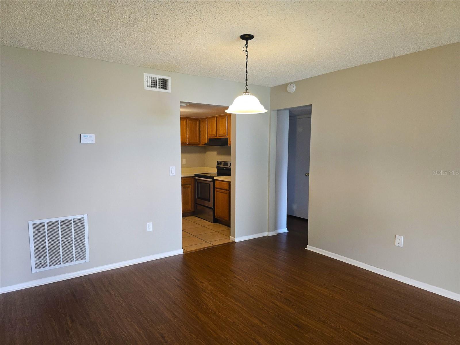 Image 10 of 30 For 4267 Semoran Boulevard 2