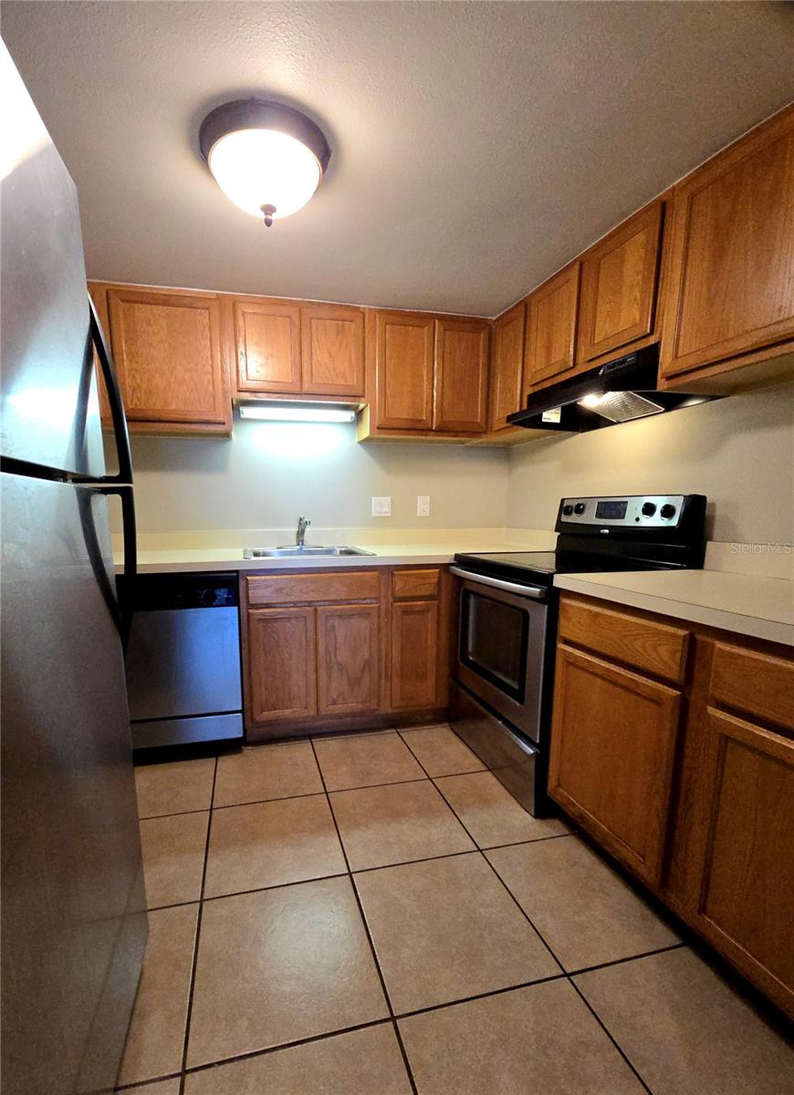 Image 7 of 30 For 4267 Semoran Boulevard 2