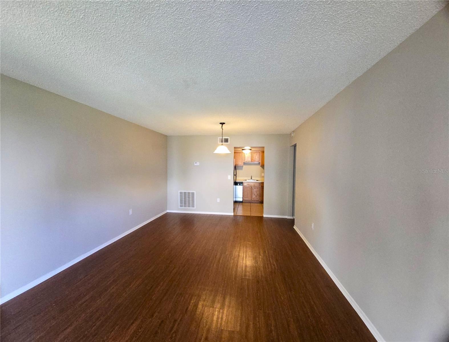 Image 9 of 30 For 4267 Semoran Boulevard 2