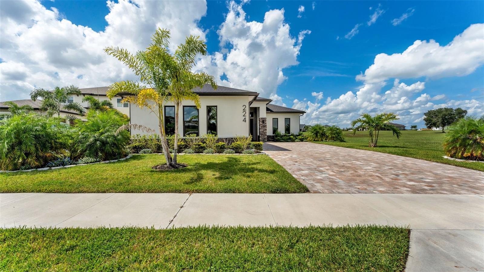 Image 2 of 51 For 224 Valencia Ridge Drive