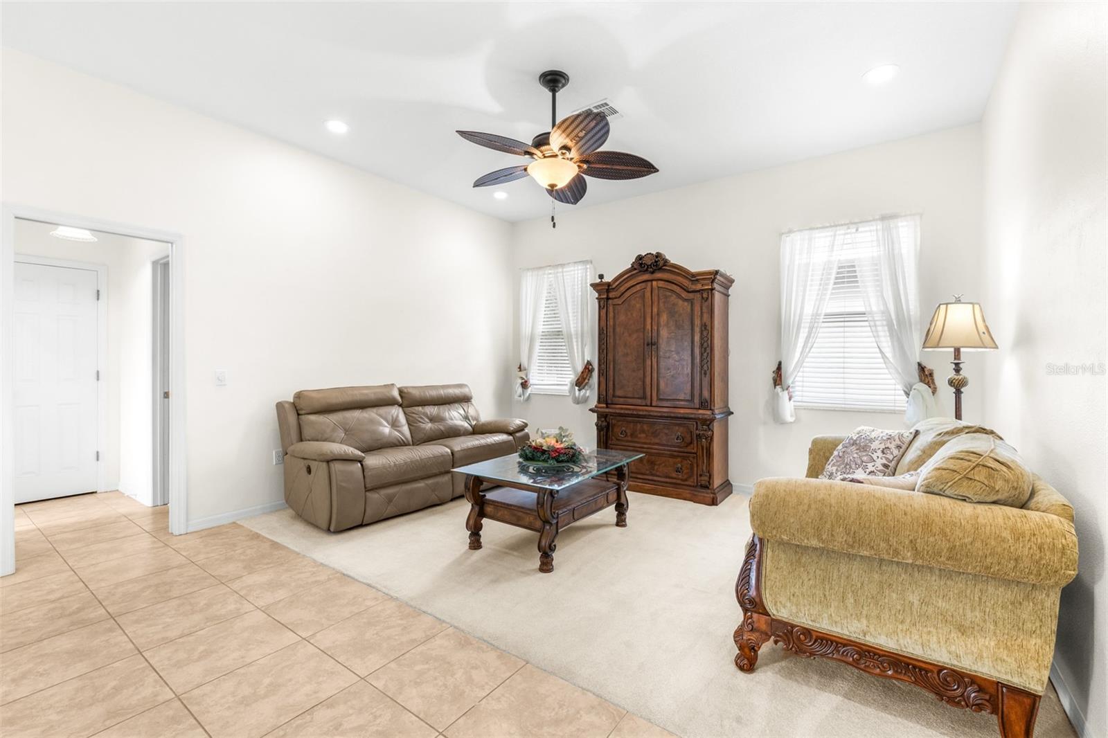 Image 10 of 38 For 2818 Honeywell Place
