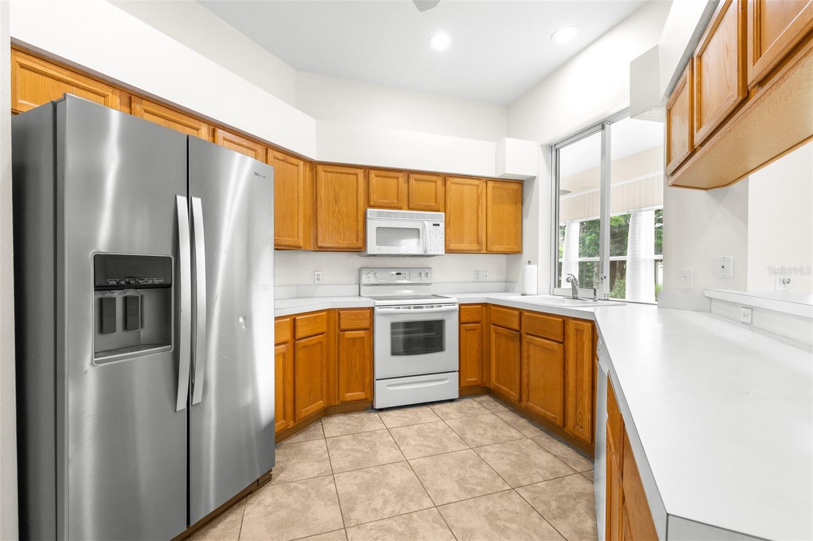 Image 7 of 38 For 2818 Honeywell Place