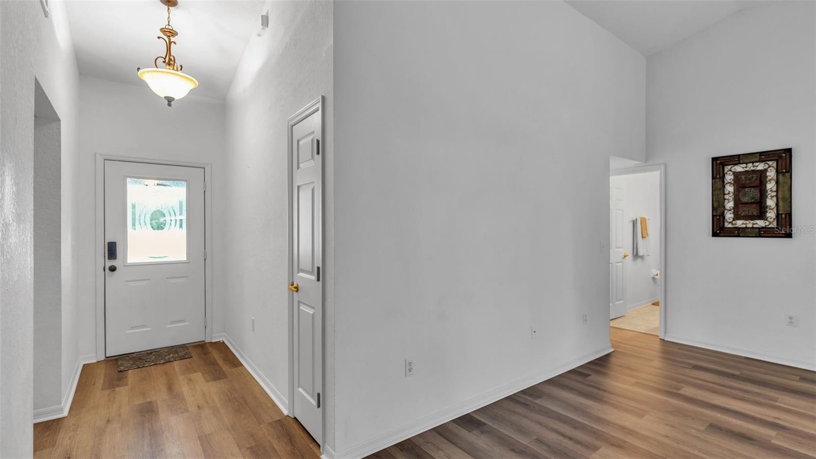 Image 10 of 47 For 3355 Sanoma Drive