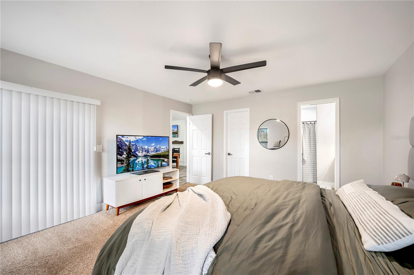 Image 20 of 39 For 1413 Sandalwood Drive
