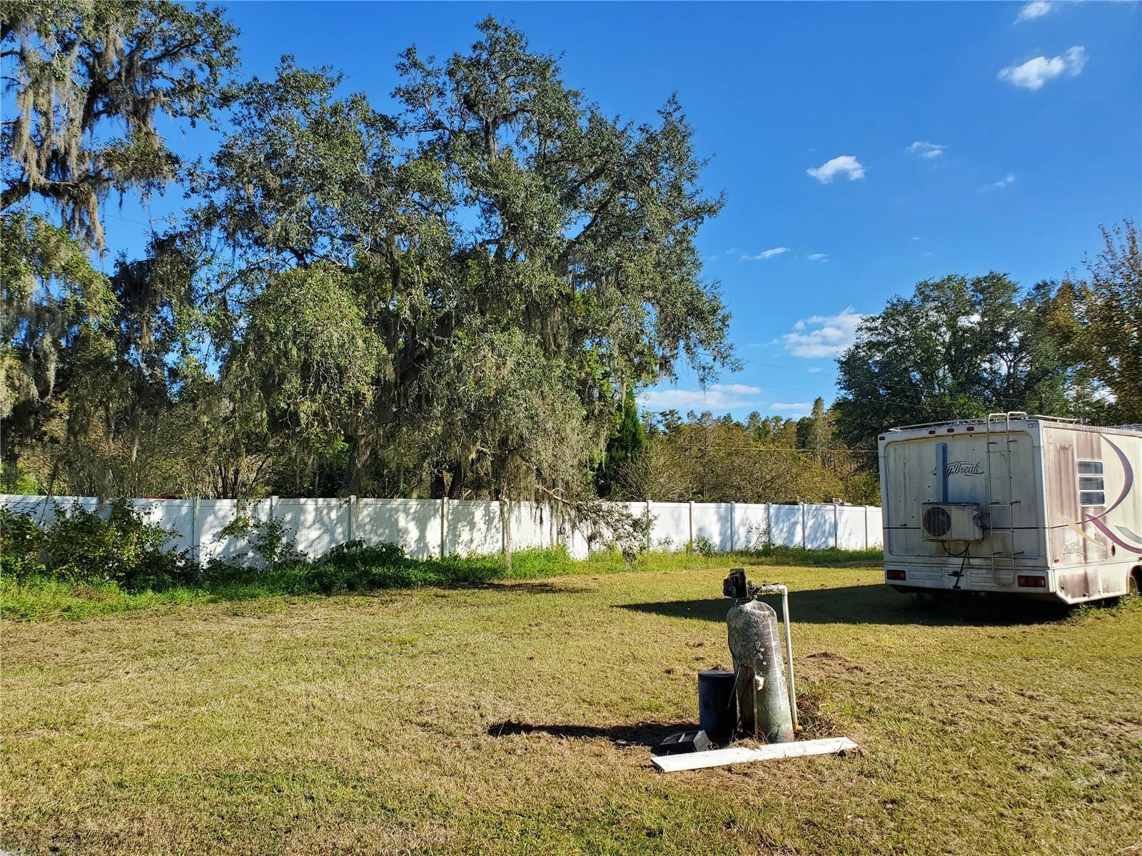 Image 6 of 14 For 7317 Jill Lane