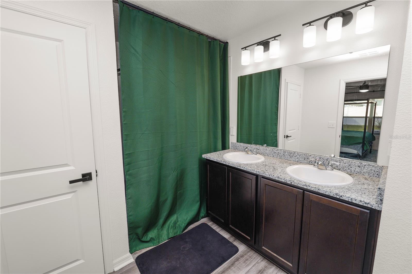 Image 16 of 36 For 1292 Mattie Pointe Boulevard