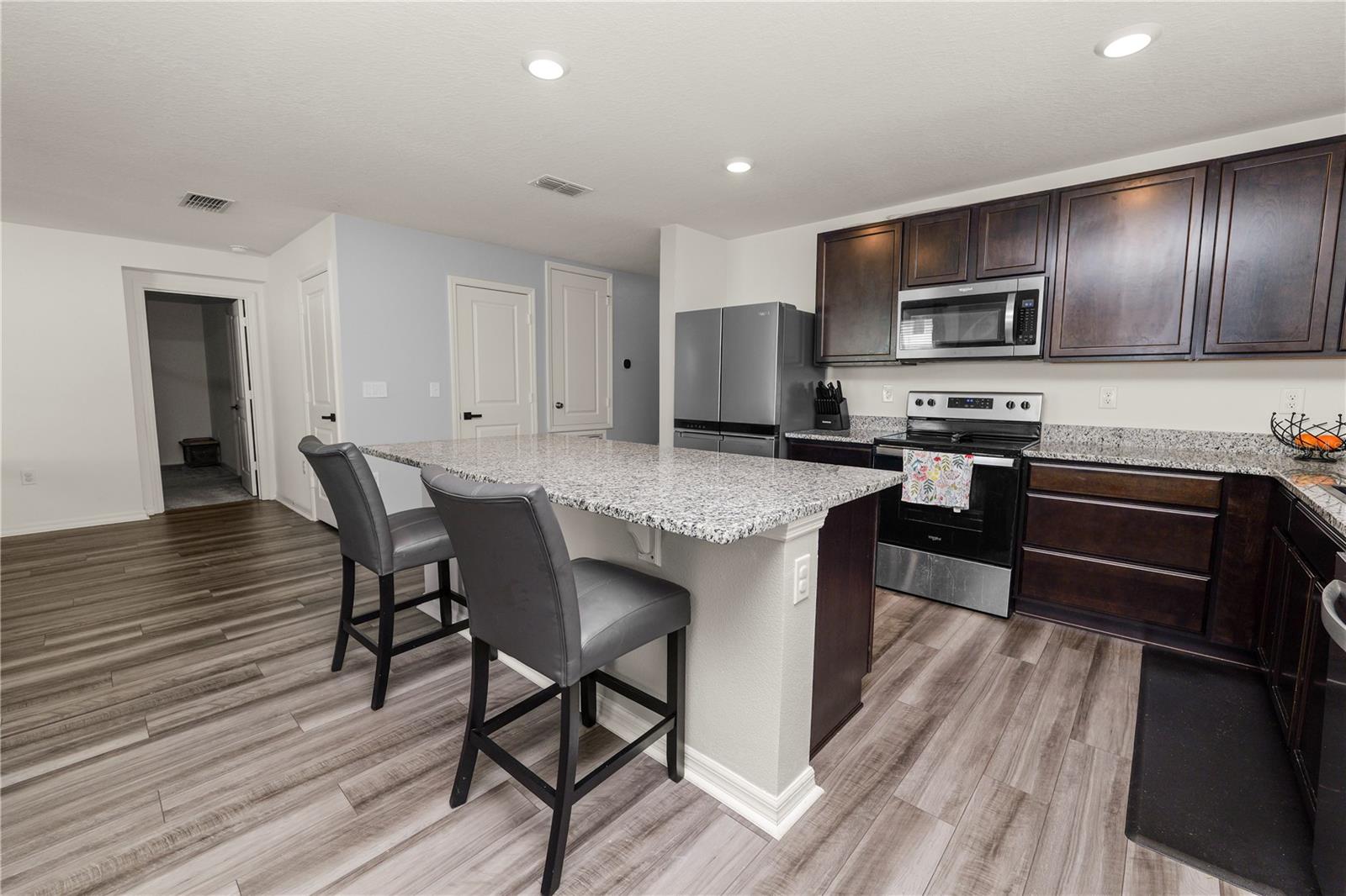 Image 9 of 36 For 1292 Mattie Pointe Boulevard