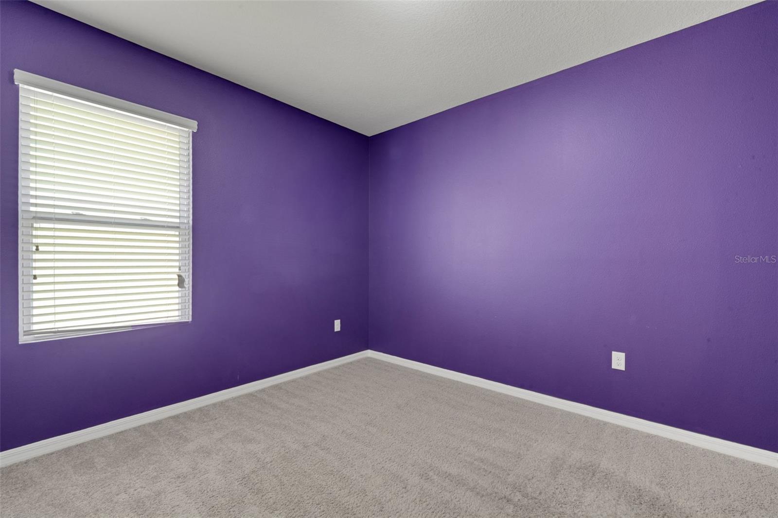 Image 18 of 35 For 2162 Blue Highlands Drive