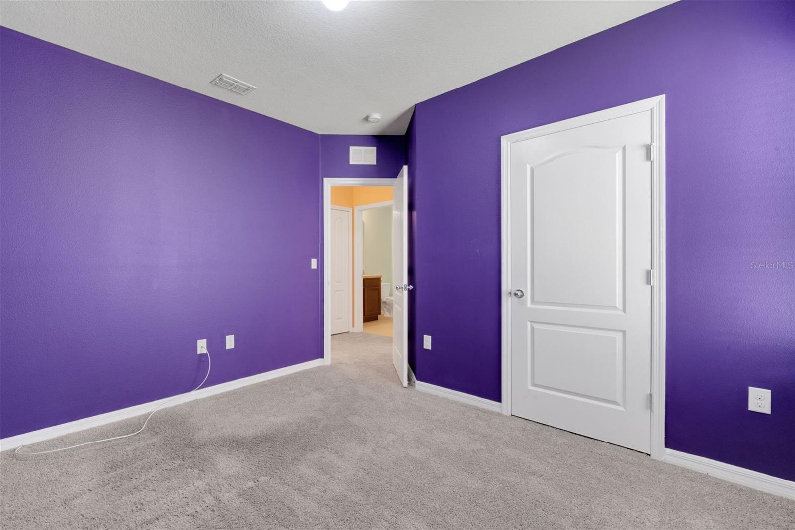 Image 19 of 35 For 2162 Blue Highlands Drive