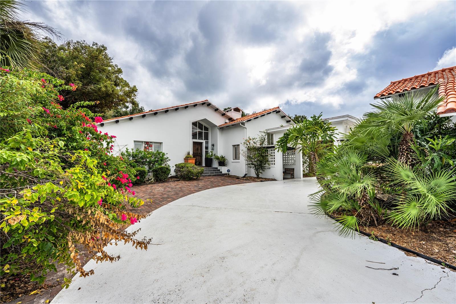 Image 12 of 78 For 421 Lone Palm Drive