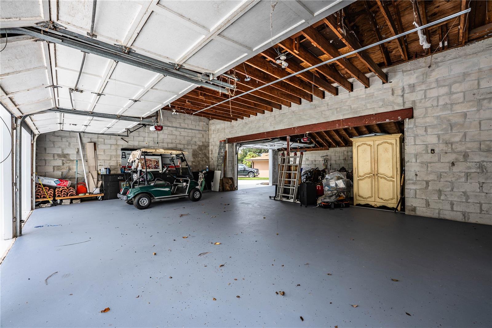 Image 69 of 78 For 421 Lone Palm Drive