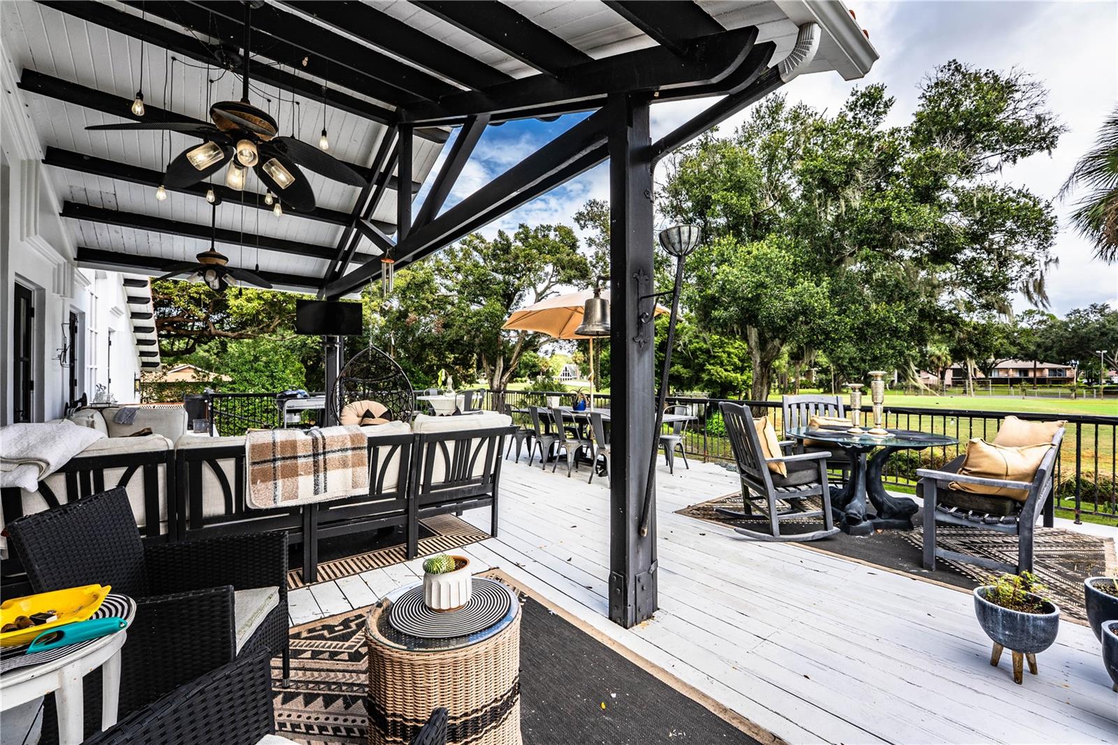 Image 76 of 78 For 421 Lone Palm Drive