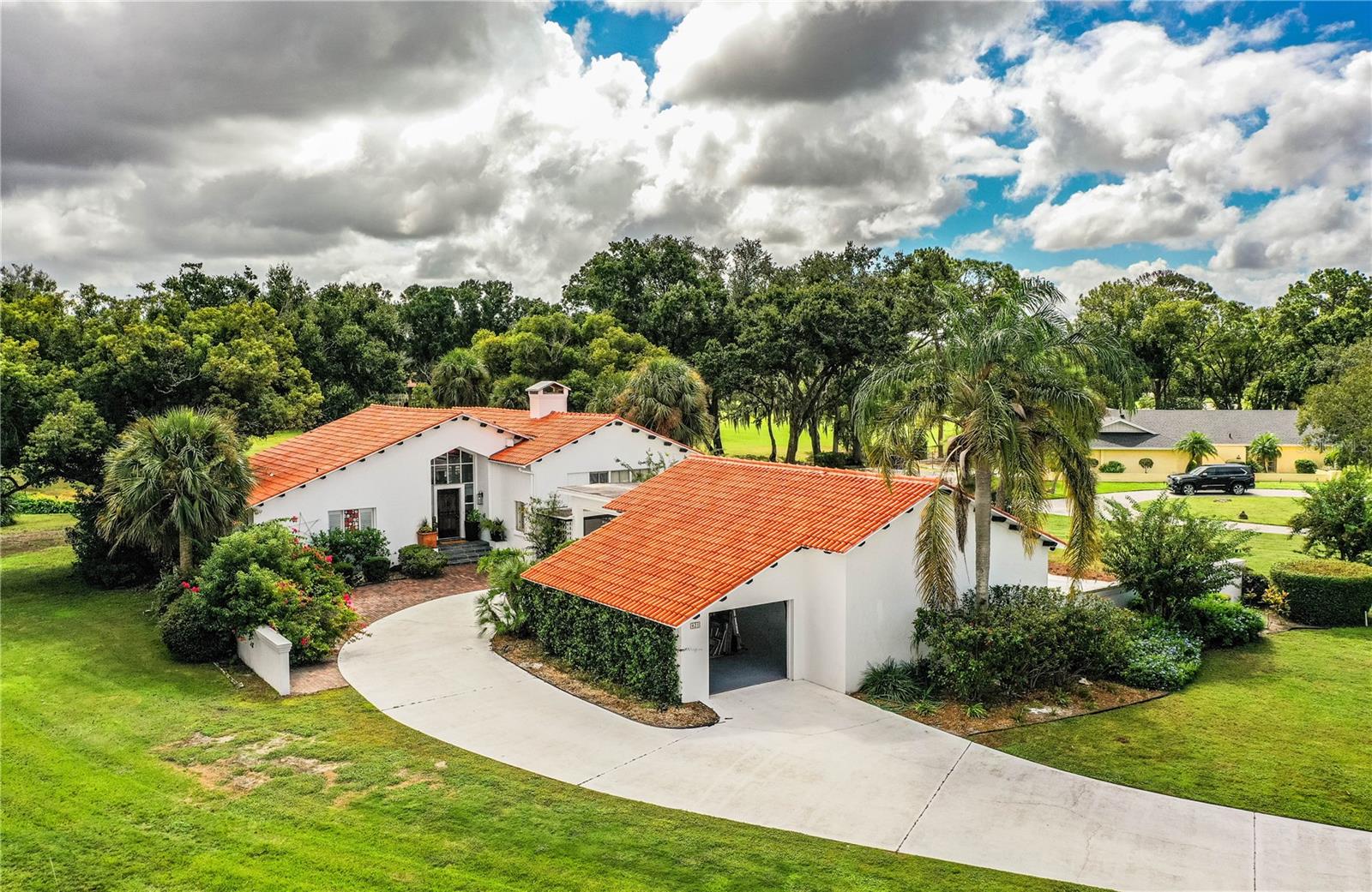 Image 9 of 78 For 421 Lone Palm Drive