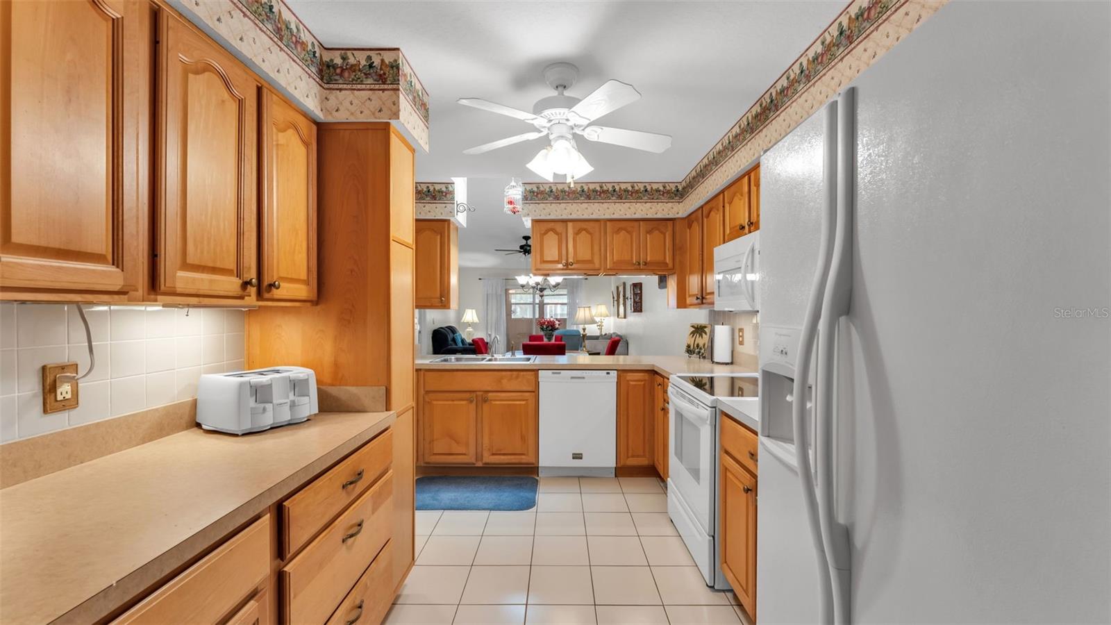 Image 12 of 21 For 1504 Oakview Circle Se