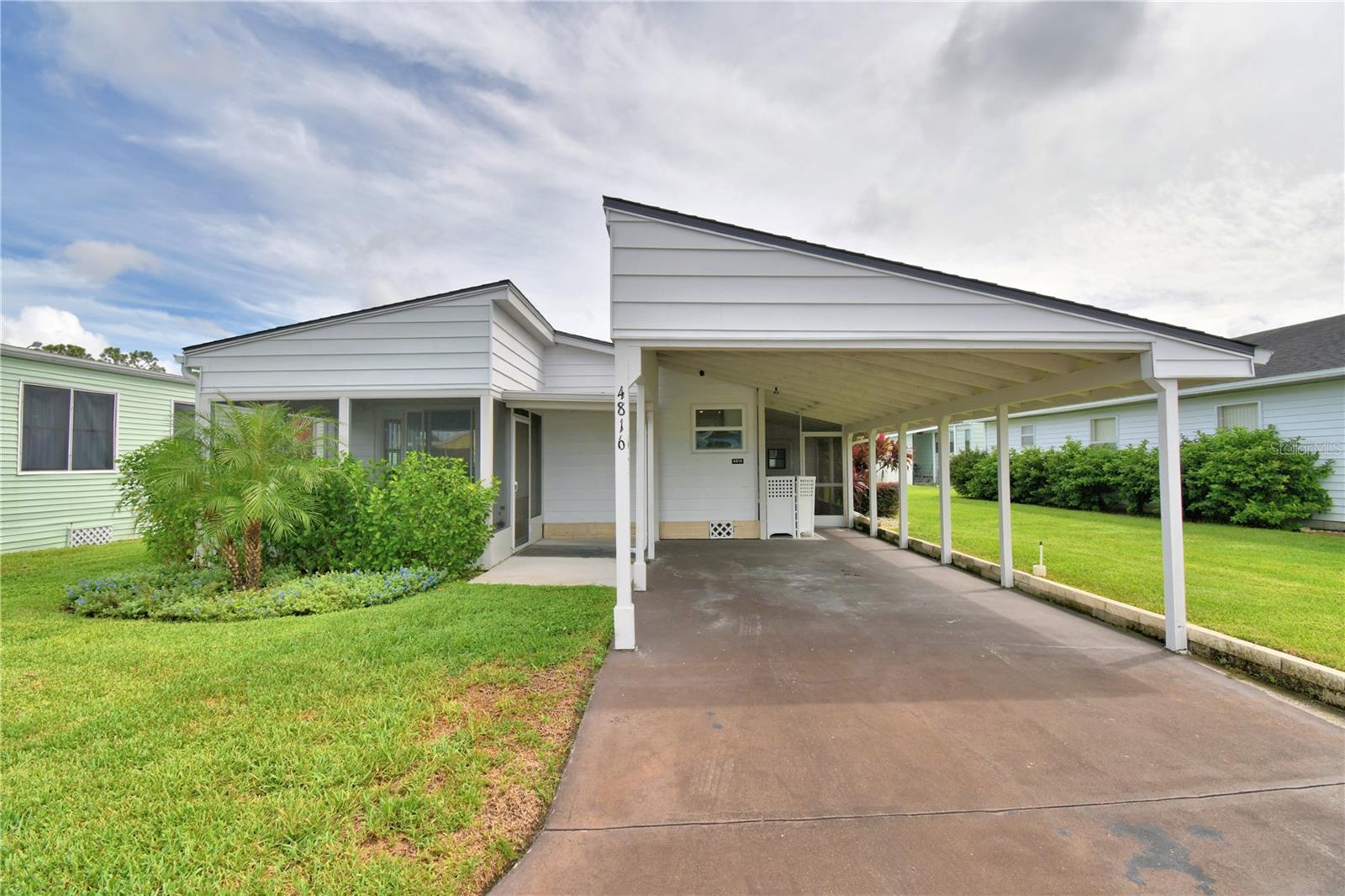 Details for 4816 Goldenview Lane, LAKELAND, FL 33811