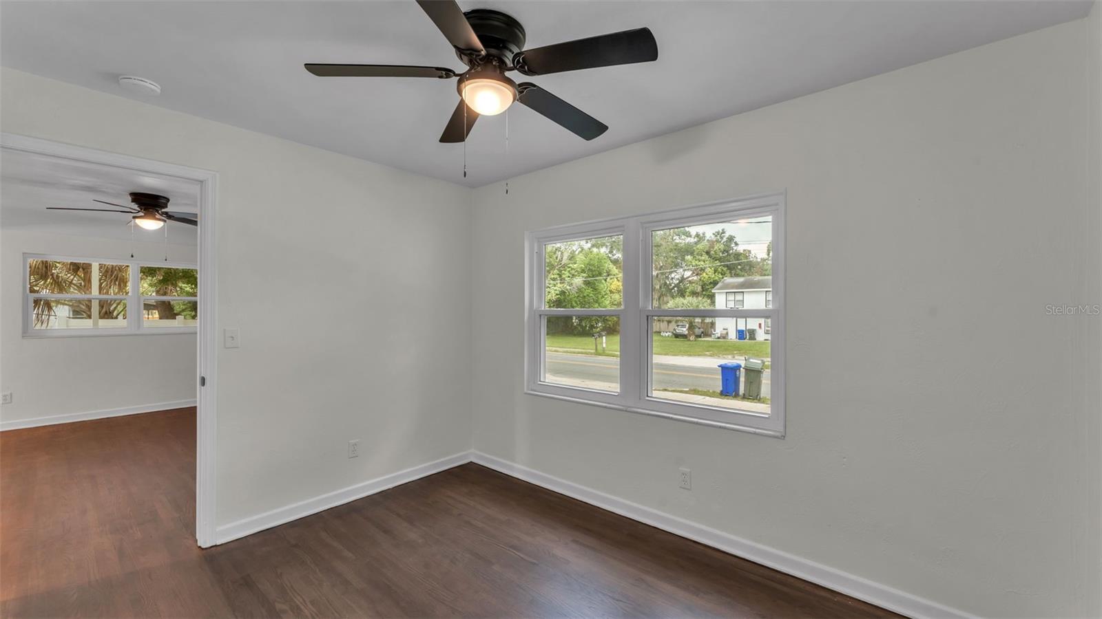 Image 19 of 31 For 1128 Olive Street