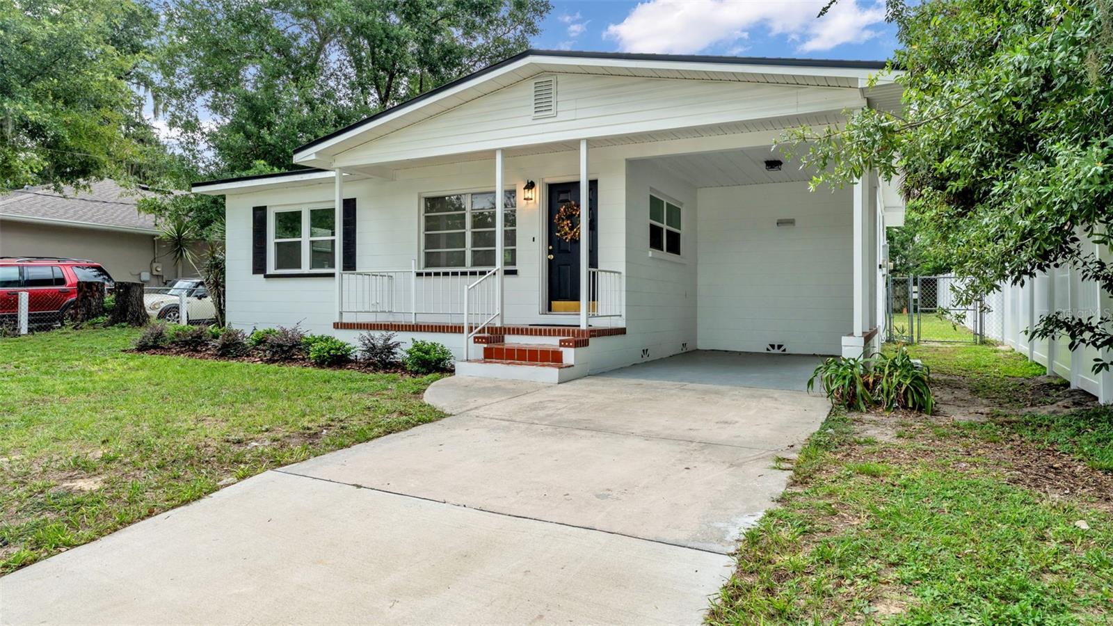 Image 2 of 31 For 1128 Olive Street