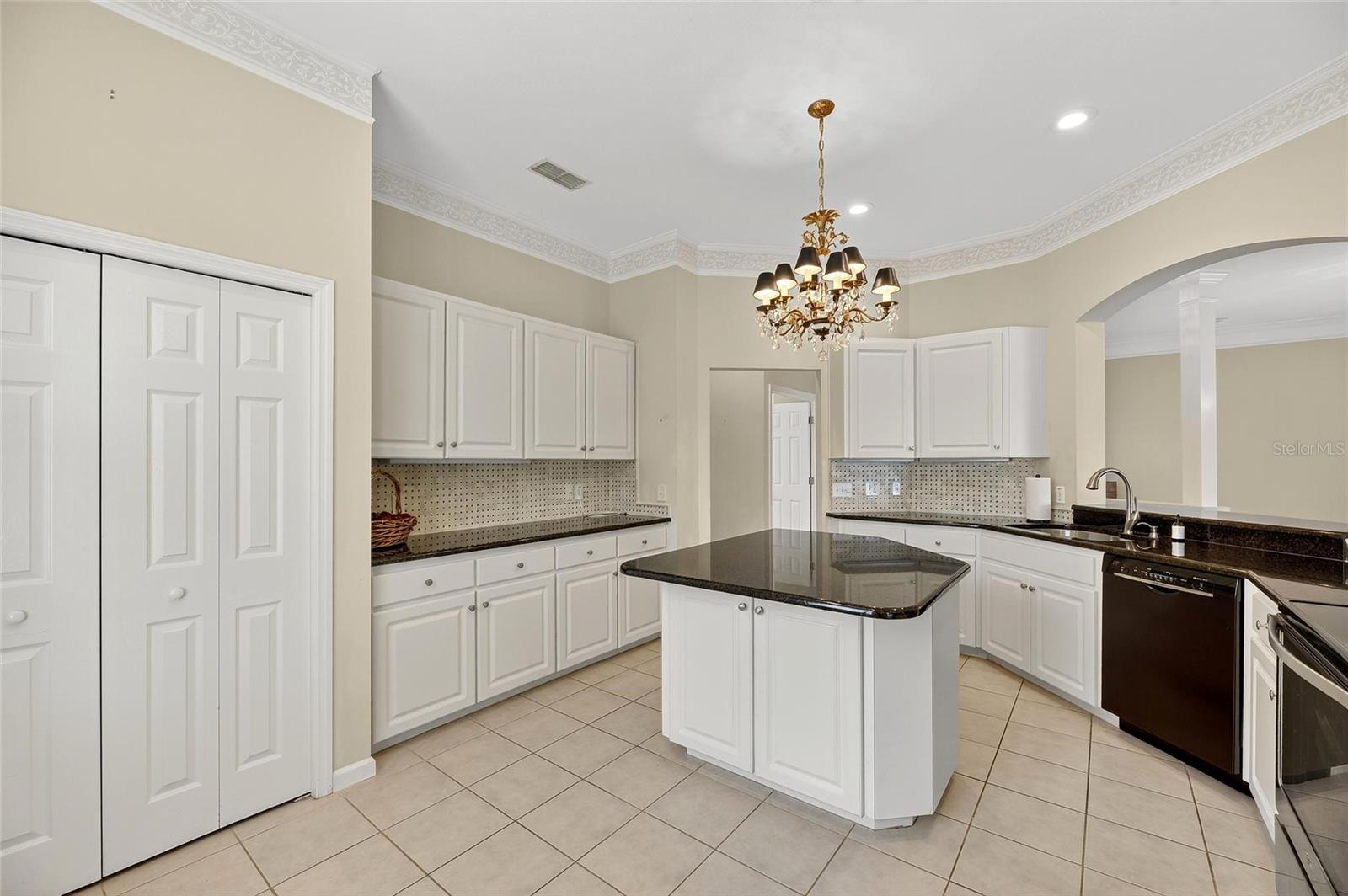 Image 21 of 63 For 3093 Shoal Creek Village Drive