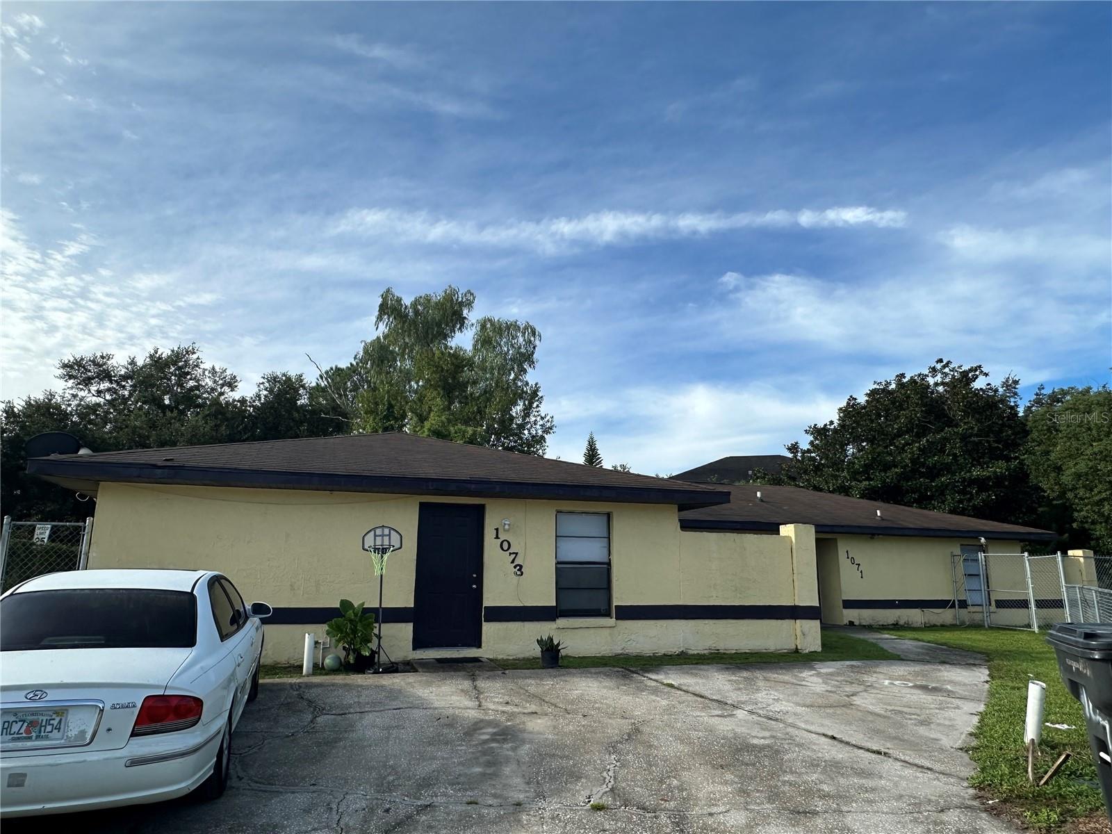Image 3 of 8 For 1071 Captiva Point