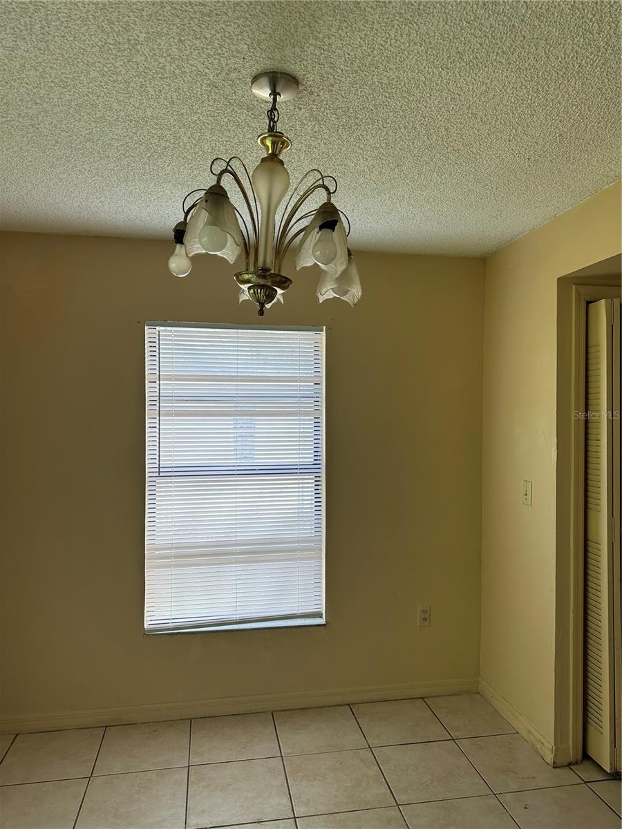 Image 6 of 8 For 1071 Captiva Point