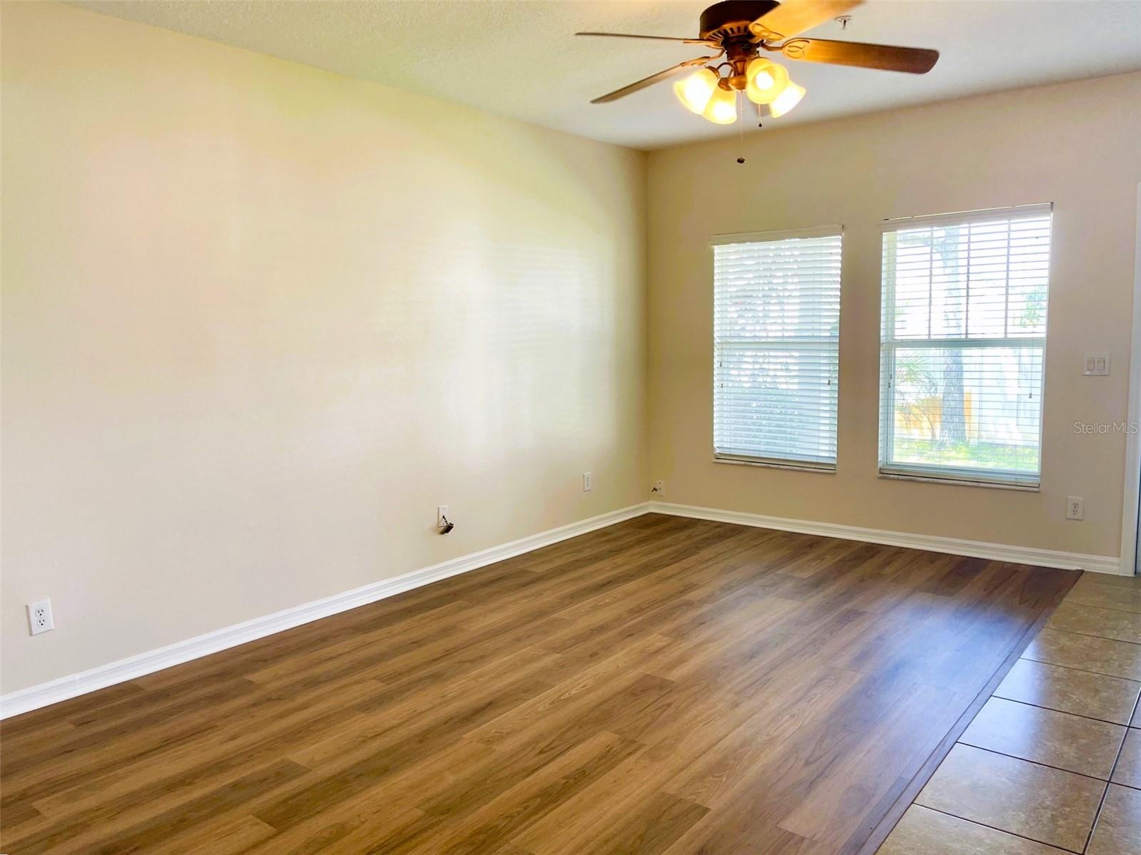 Image 16 of 43 For 2044 Cypress Bay Boulevard