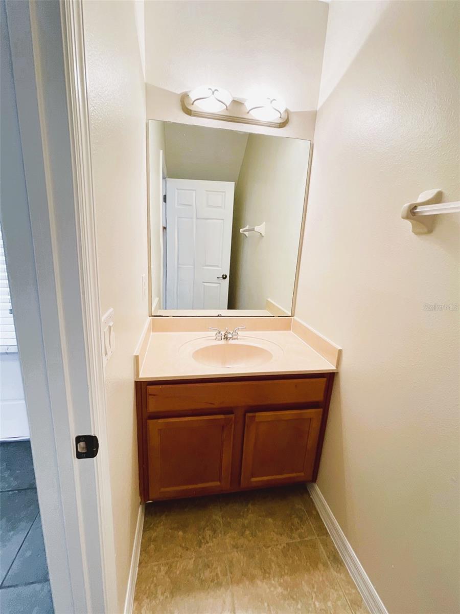 Image 18 of 43 For 2044 Cypress Bay Boulevard