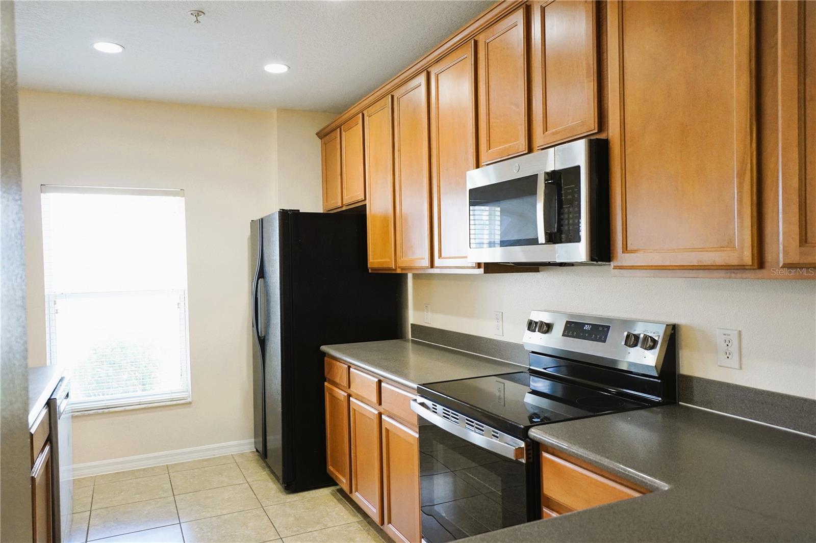 Image 9 of 43 For 2044 Cypress Bay Boulevard