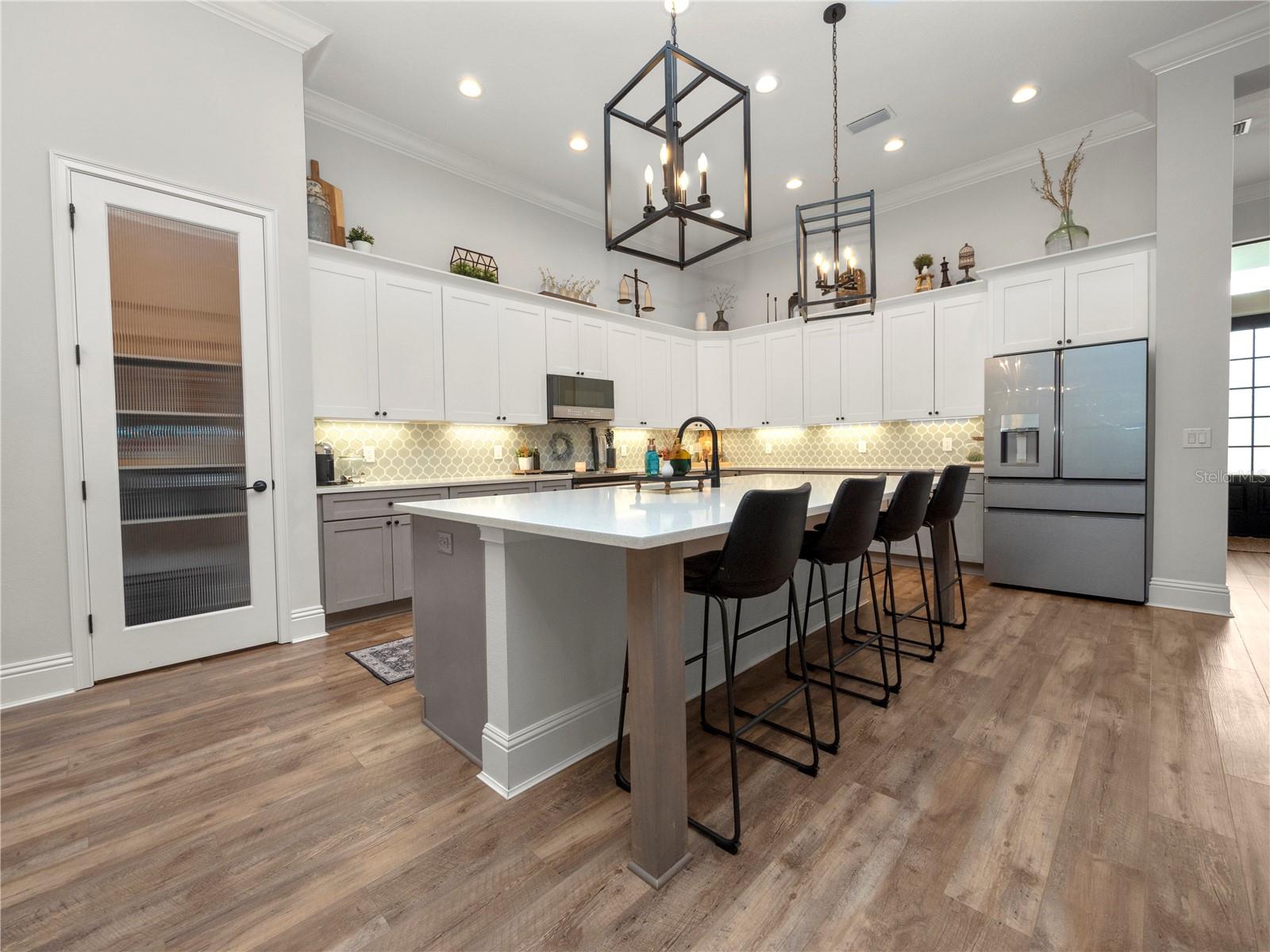 Image 21 of 95 For 8287 Cypress Trace Boulevard