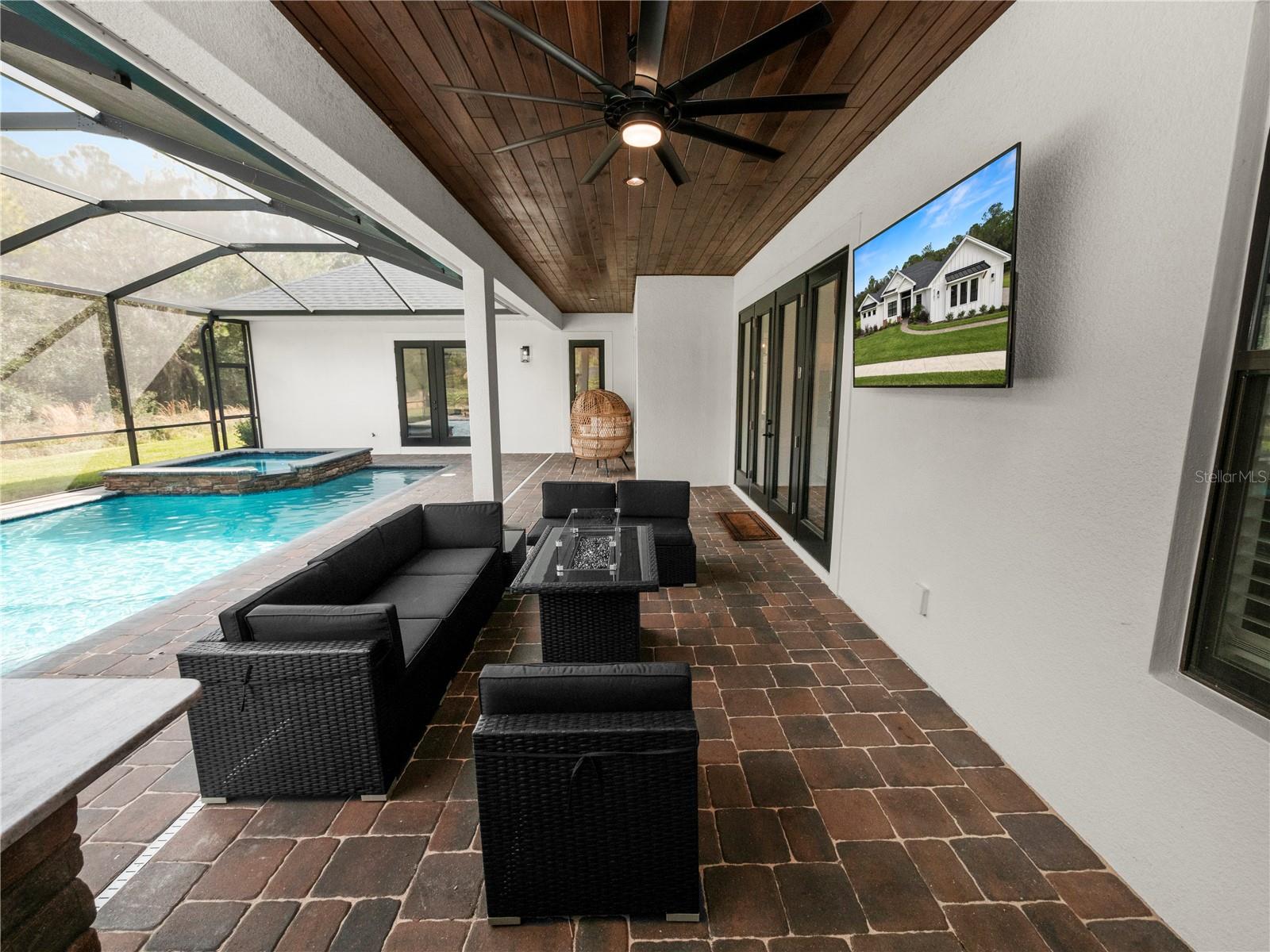 Image 62 of 95 For 8287 Cypress Trace Boulevard