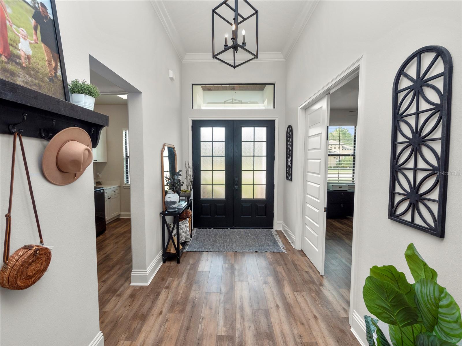 Image 7 of 95 For 8287 Cypress Trace Boulevard