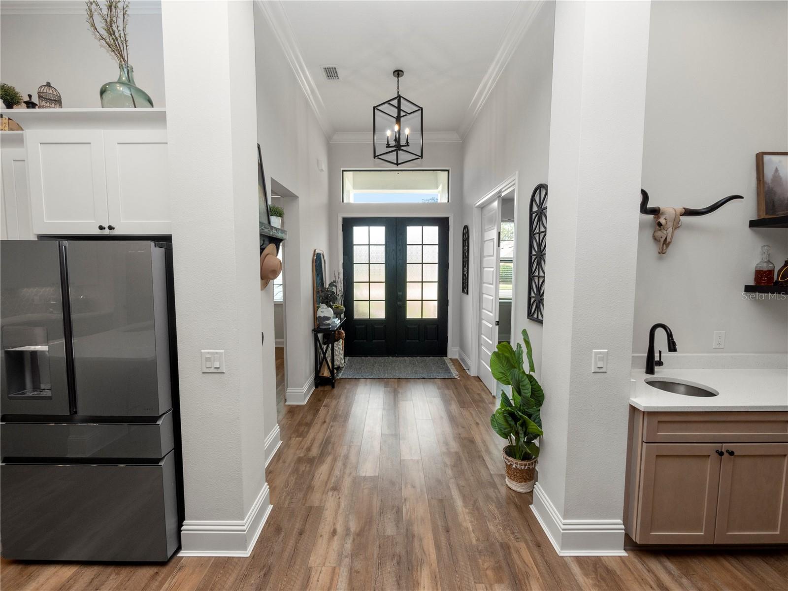 Image 8 of 95 For 8287 Cypress Trace Boulevard