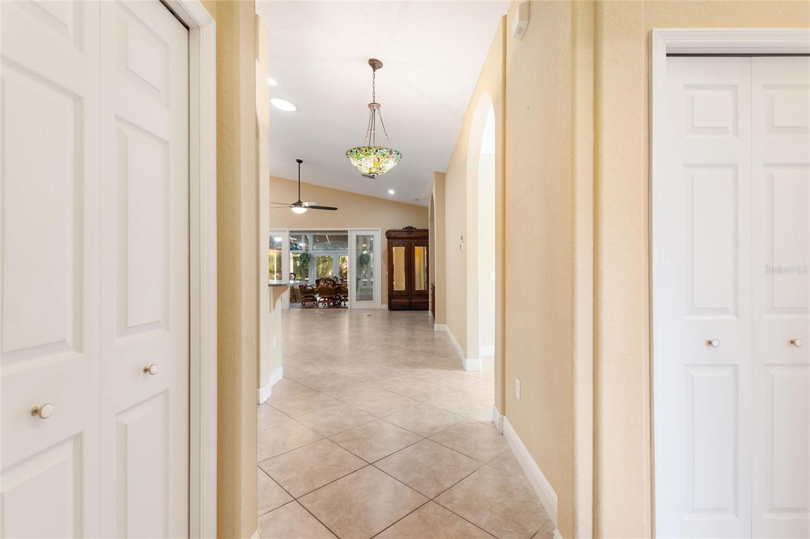 Image 30 of 63 For 421 Travelers Drive