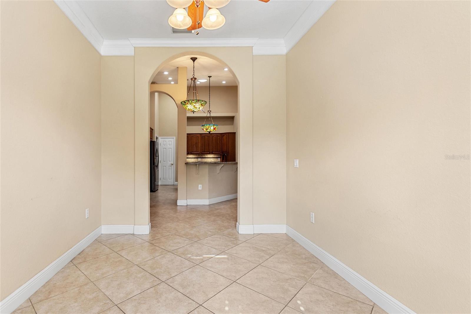 Image 38 of 63 For 421 Travelers Drive