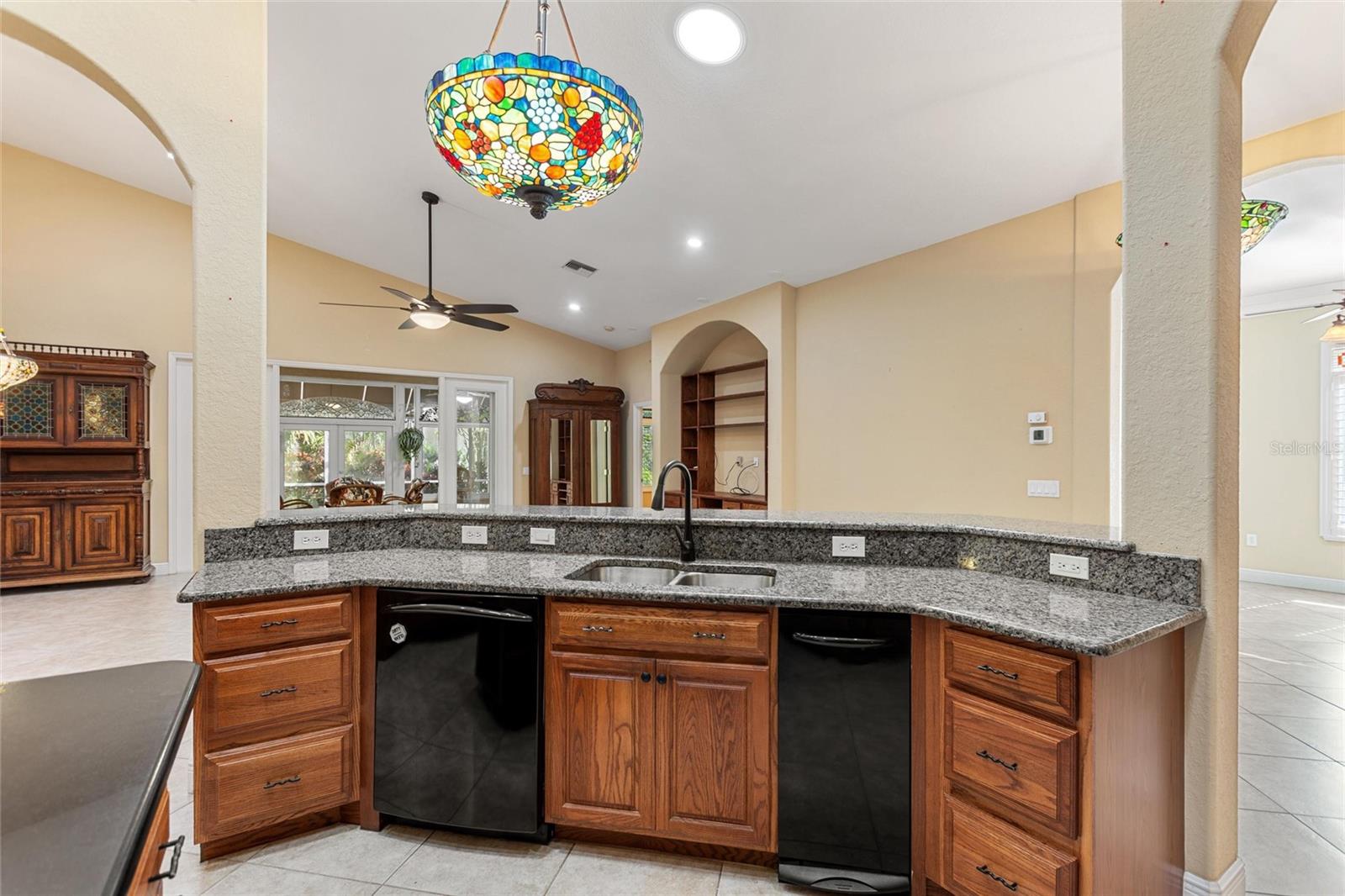 Image 41 of 63 For 421 Travelers Drive