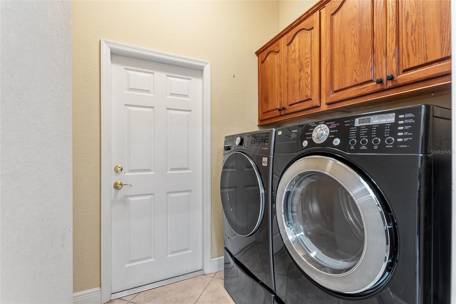 Image 44 of 63 For 421 Travelers Drive