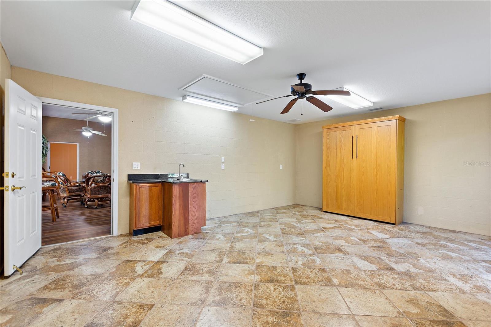 Image 56 of 63 For 421 Travelers Drive