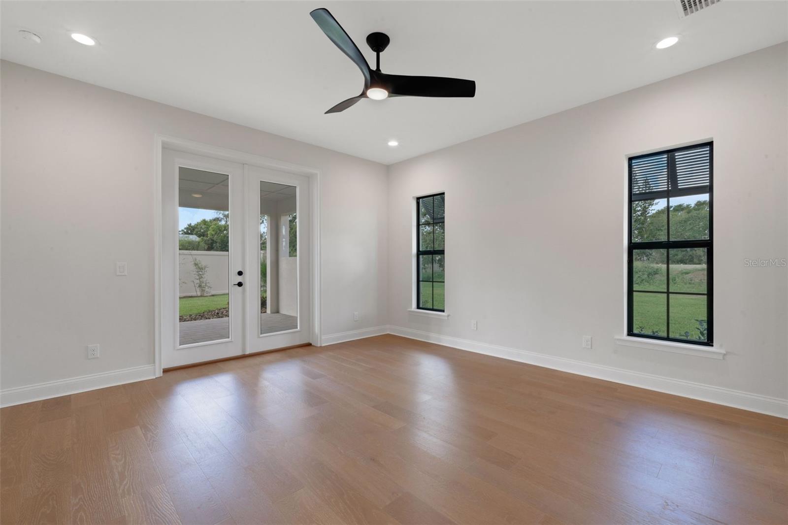 Image 17 of 56 For 5351 Clubhouse Hills Lane