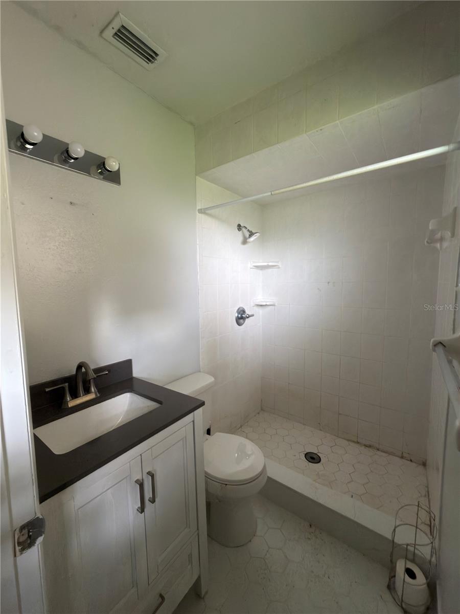 Image 8 of 23 For 1440 Hackl Boulevard