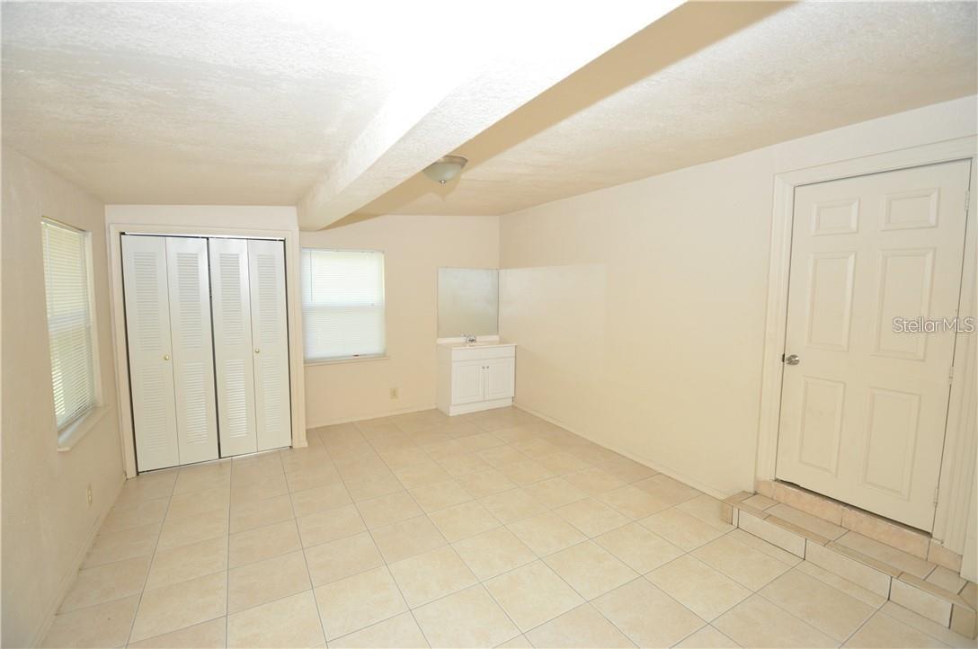 Image 13 of 15 For 509 Norfolk Circle