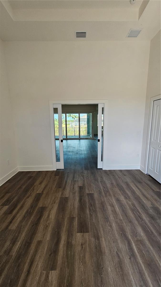 Image 10 of 24 For 15100 Chinook Way