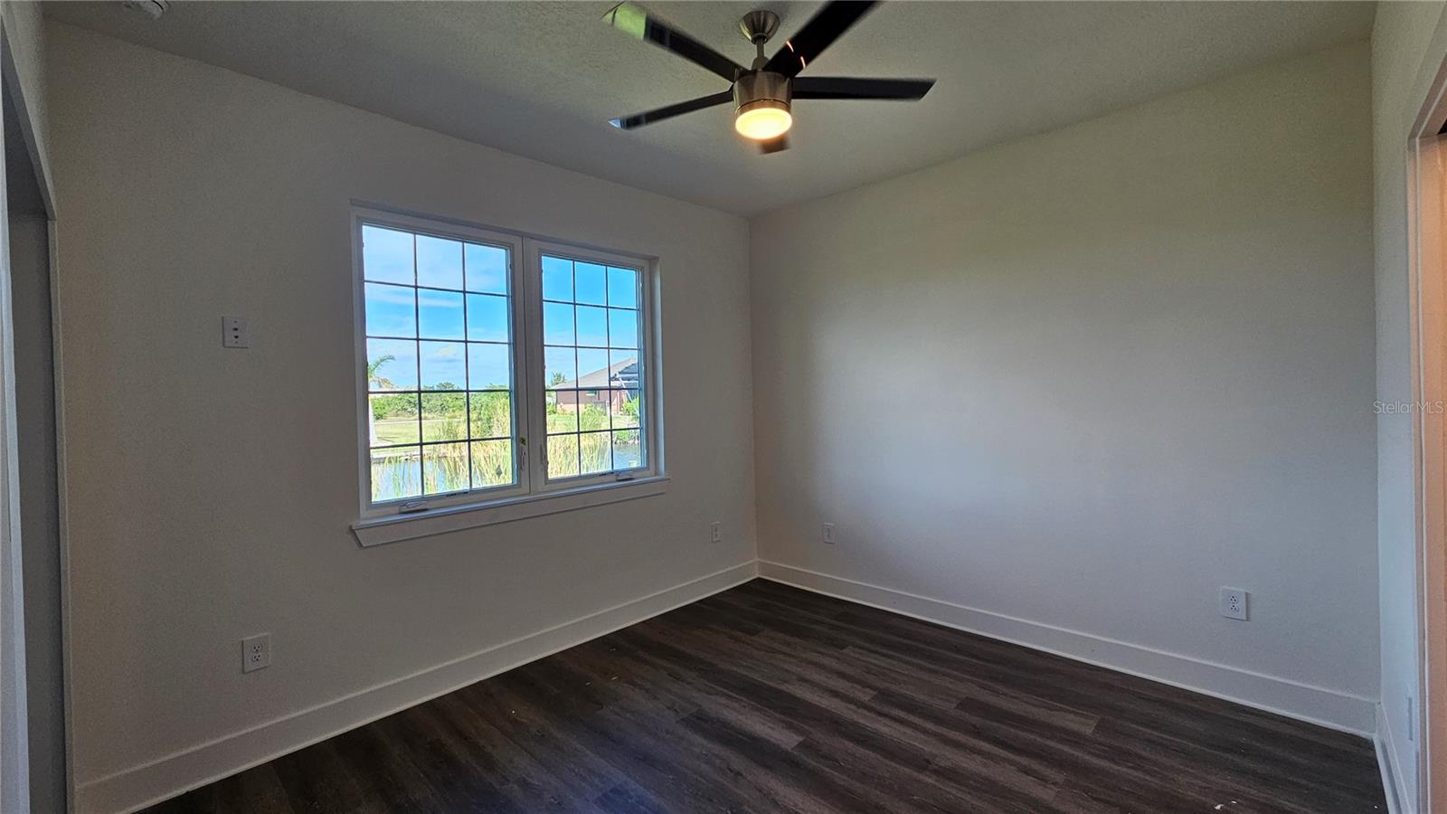 Image 13 of 24 For 15100 Chinook Way