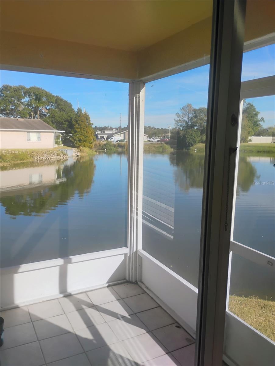 Image 2 of 8 For 2113 Hatteras