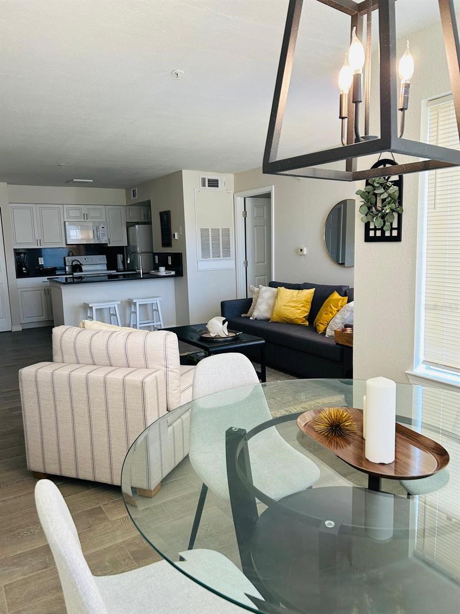 Image 9 of 12 For 2204 Key West Court 516