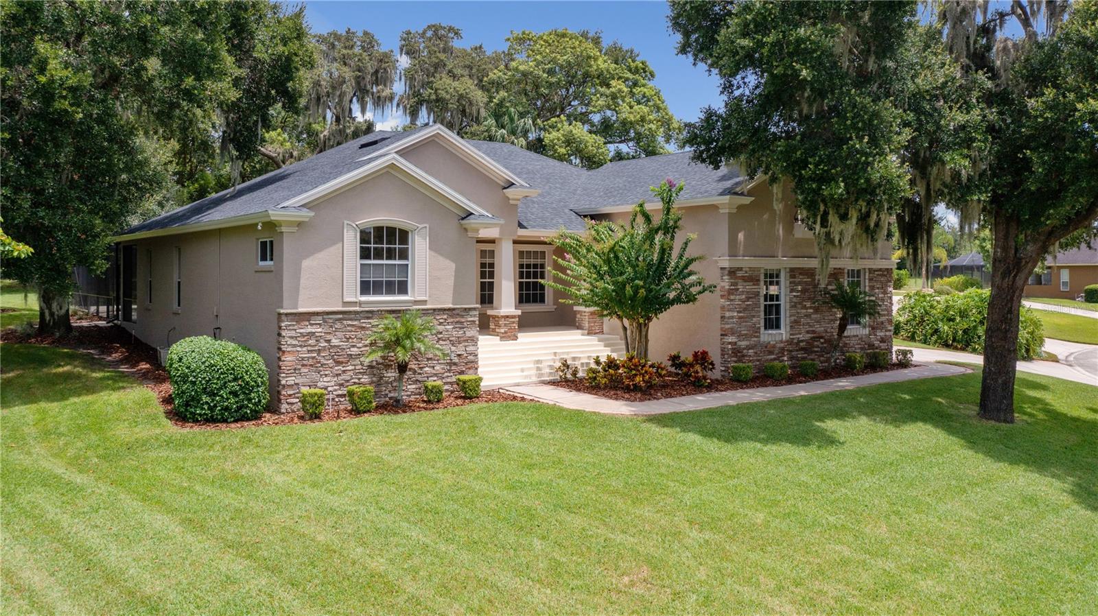 Details for 6330 Ashley Drive, LAKELAND, FL 33813