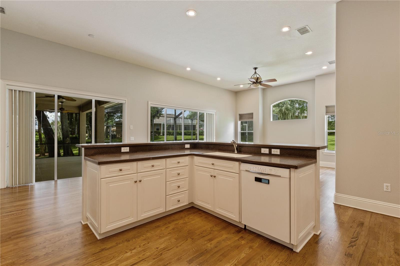Image 19 of 81 For 6330 Ashley Drive